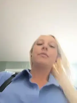 Stripchat Best live sex cam show of MerlinDave