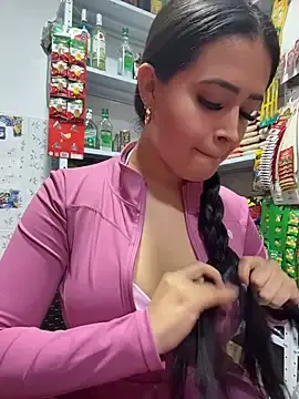 Stripchat Sex Chat of Sara_fun