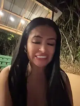 Stripchat Live Sex of Sara_fun