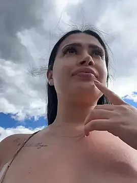 Stripchat Watch Live Sex Cams of Sara_fun