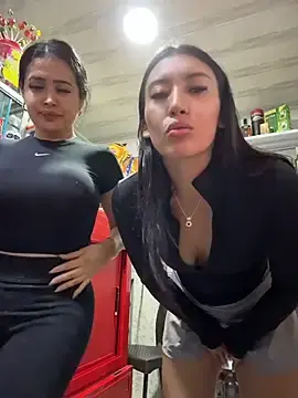 Stripchat Free Live Porn of Sara_fun