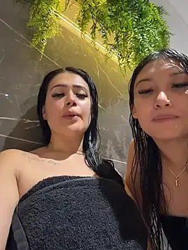 Stripchat Watch Live Sex Cams of Sara_fun