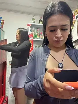 Stripchat Free Live Porn of Sara_fun