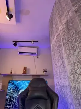 Stripchat Watch Live Sex Cams of saracaball_