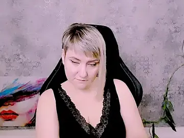 Stripchat Free Porn Cam of Djullia