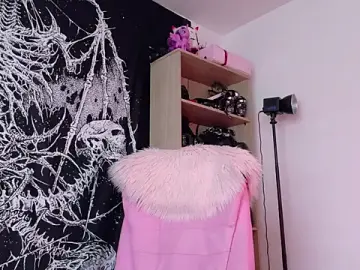Stripchat Watch Live Sex Cams of antoniaacxx