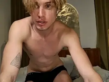 Stripchat Nude Webcam of sashenkka