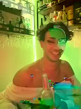 Stripchat Nude Webcam of Gipsyboysteve