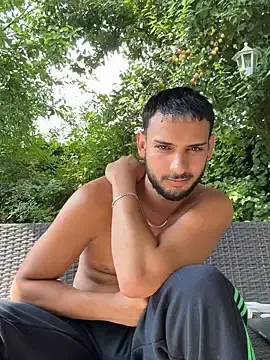 Stripchat Watch Live Sex Cams of Gipsyboysteve