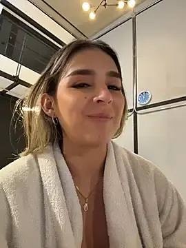 Stripchat Live Porn of oriana_zoeee