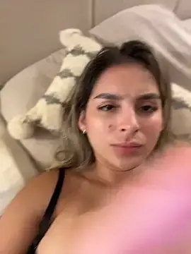 Stripchat Adult Webcam of oriana_zoeee
