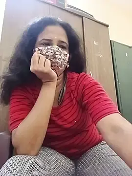 Stripchat Free Live Porn of tamil_Boomika