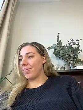Stripchat Free Porn Cam of Aussielulu