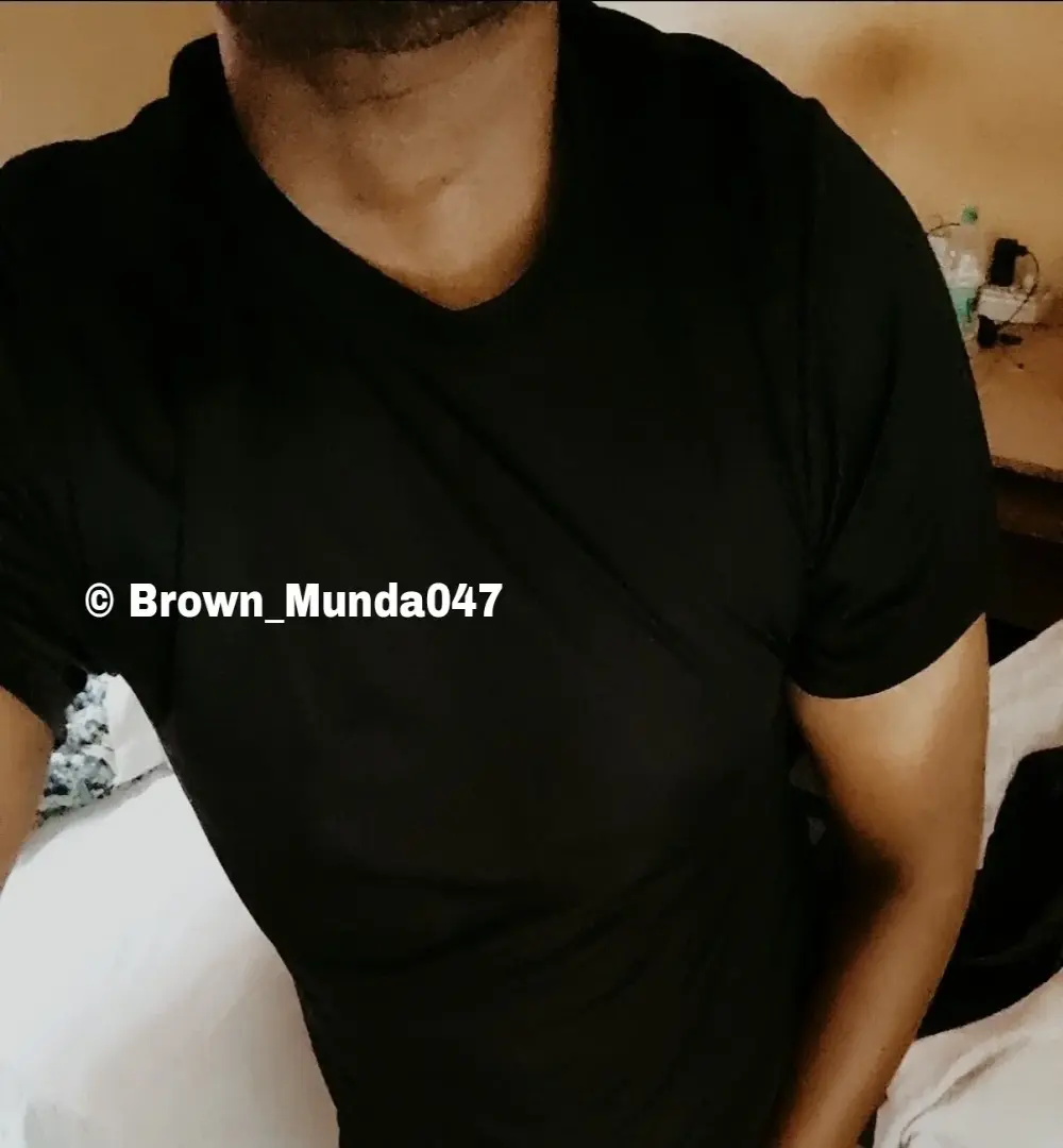 Brown_Munda047