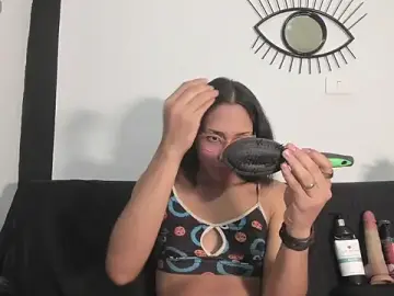Stripchat Live Sex of EmilyGomezLS