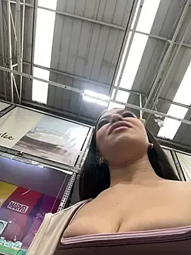 Stripchat Adult Webcam of Alyshanon18