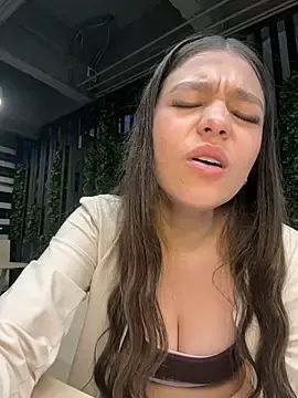 Stripchat Best live sex cam show of Alyshanon18