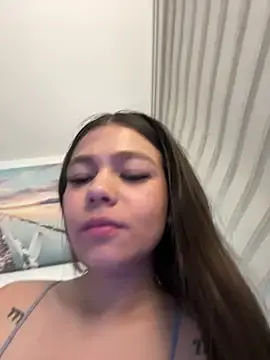 Stripchat Nude Webcam of Alyshanon18