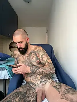 Stripchat Live Sex Cam of Gioeltoro89