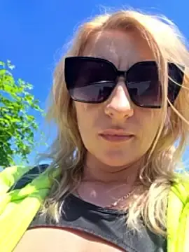 Stripchat Nude Webcam of KaylinJan