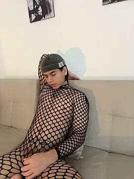 Stripchat Sex Cam of Mao_mdn