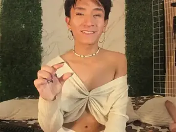 Stripchat Live Sex of cococumps
