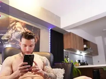 Stripchat Sex Cam of David_blake_