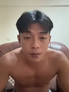 Stripchat Free Live Porn of Yooo17