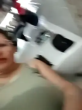 Stripchat Live Sex of AlexxiaaMat