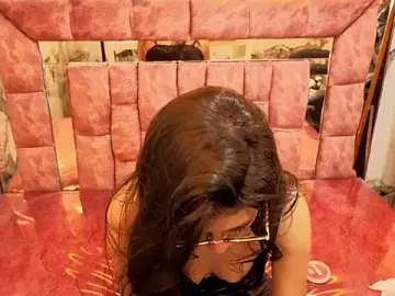 Stripchat Nude Webcam of Madison08_ch