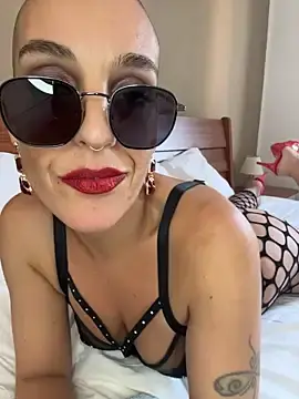 Stripchat Live Sex Cam of emprexkala