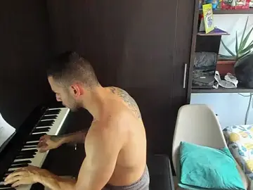 Stripchat Watch Live Sex Cams of logan_smith