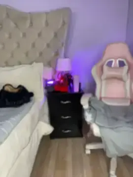 Stripchat Watch Live Sex Cams of Giigii_Hadiid_