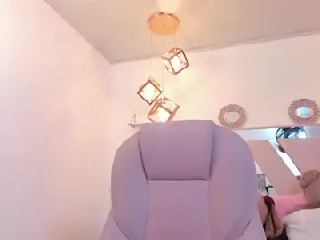 Stripchat Free Live Porn of Maavca_
