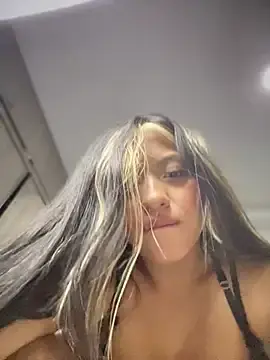 Stripchat Adult Video Chat of Estefanii-
