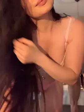 Stripchat Live Sex Cam of Ken_unforgettable