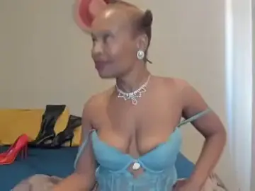 Stripchat Free Live Porn of AfricanSquirtingQueen