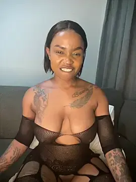 Stripchat Free Porn Cam of InkLady444