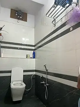 Stripchat Live Sex Cam of Spicy_boy_69