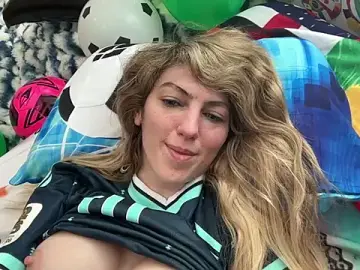 Stripchat Free Live Porn of CelestialRuby