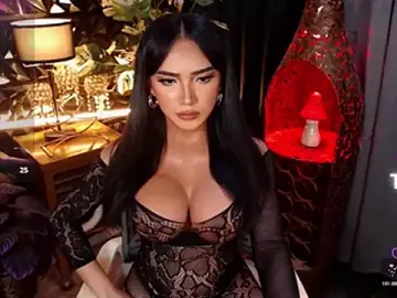 Stripchat Sex Cam of EnticingKendra