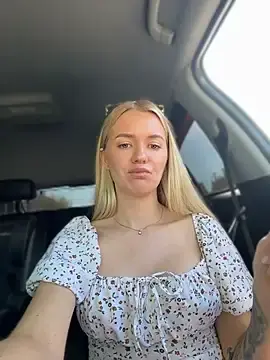 Stripchat Free Live Porn of Devill_Angel_