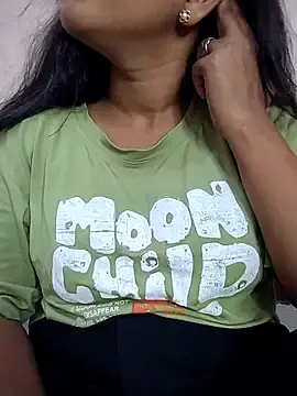 Stripchat Nude Webcam of Sexy_Divya__