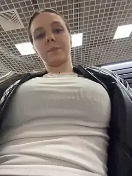 Stripchat Adult Webcams of Ttixmila