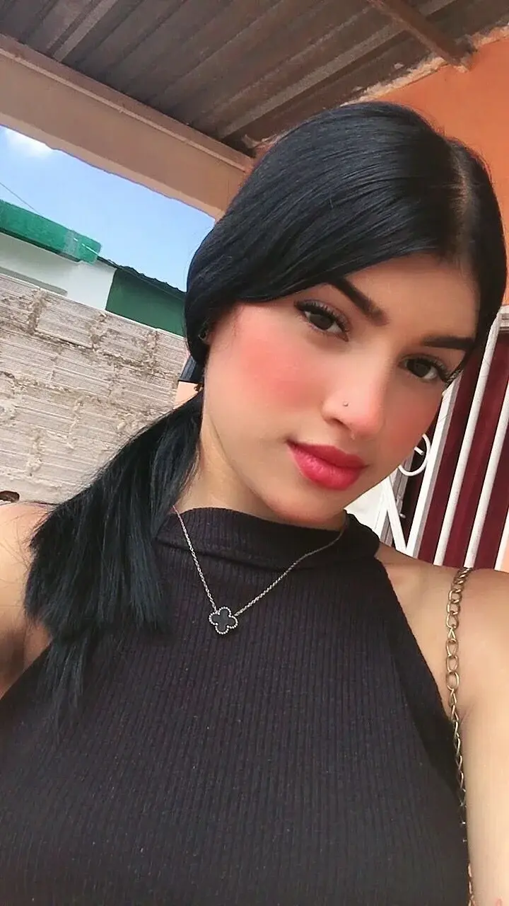 amazinghotgirl