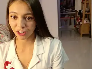 Stripchat Free Live Porn of keirasworld