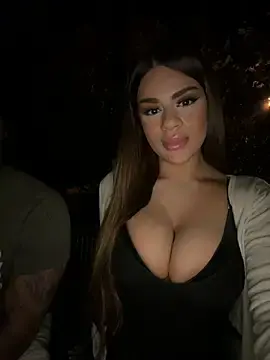 Stripchat Best live sex cam show of BellaaVixen