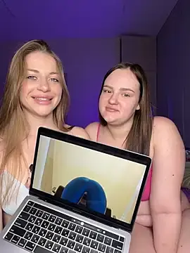 Stripchat Sex Chat of LeilaFloraX