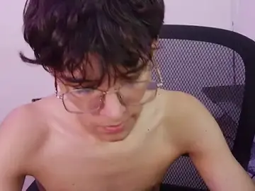 Stripchat Free Live Porn of noah_millerx