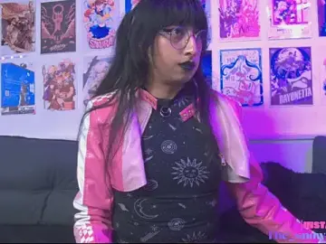 Stripchat Live Porn of snowblack_